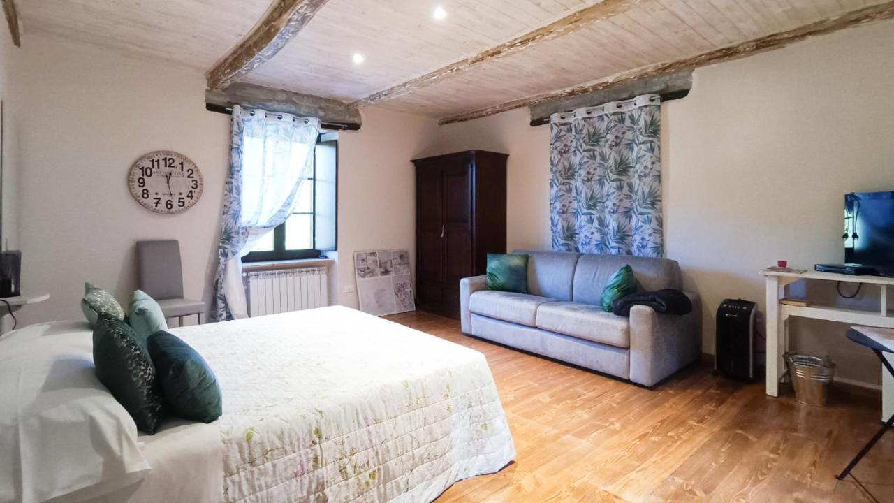 Bed and Breakfast A Casa Di Anna Cortemilia Екстер'єр фото