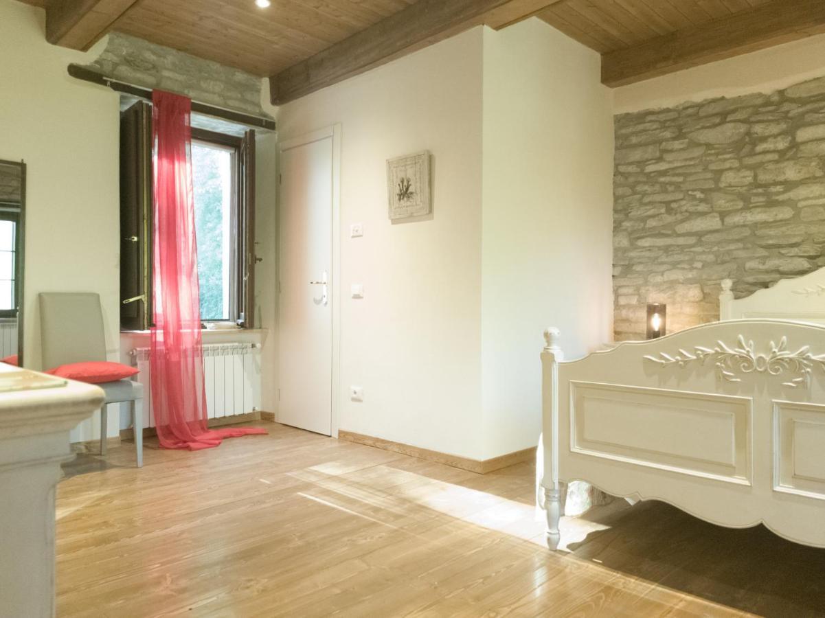 Bed and Breakfast A Casa Di Anna Cortemilia Екстер'єр фото
